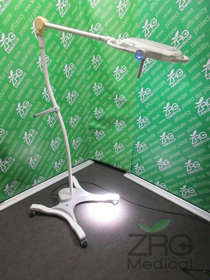 AMICO Mira 50 Exam Light