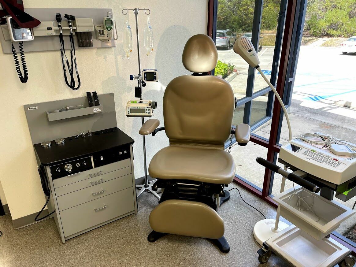 MIDMARK 630 ENT ENT Chair